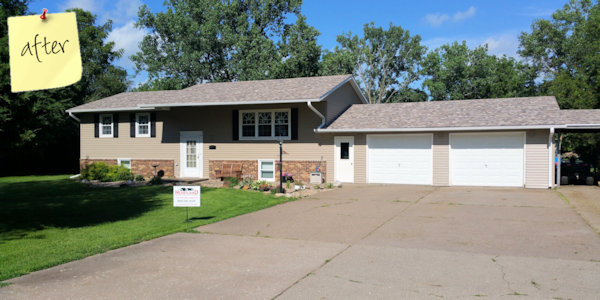After pictures of an Iowa home sided and roofed by Heartland